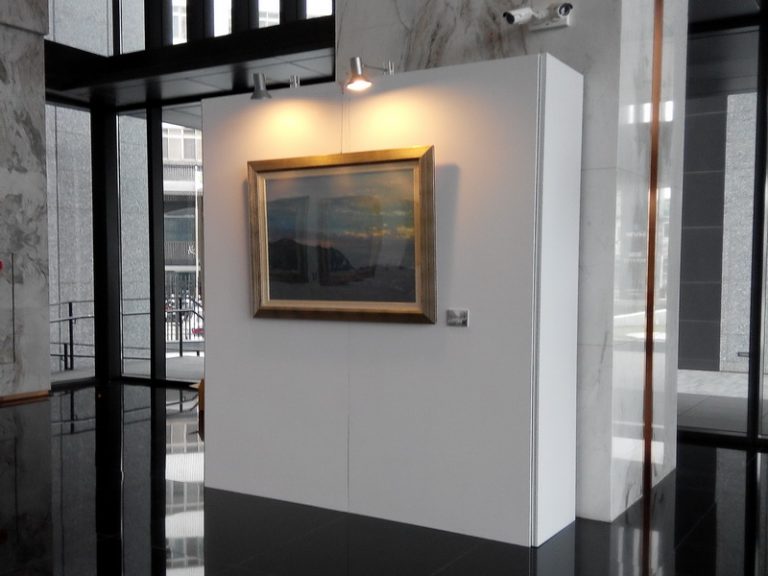 S9 3 板面尺寸 : H250*W98.5cm 側邊封板尺寸 : H250*W50cm