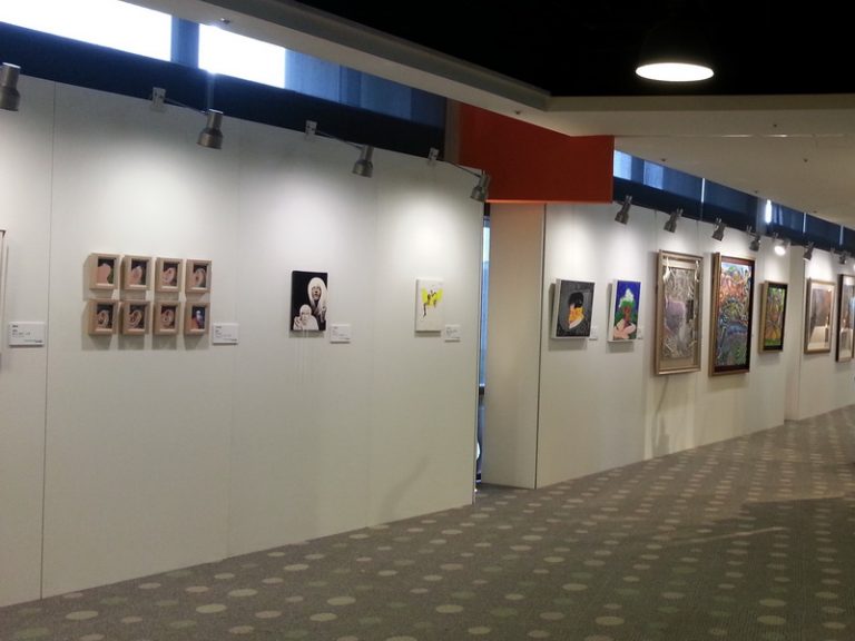 S9 9 板面尺寸 : H250*W98.5cm 側邊封板尺寸 : H250*W50cm