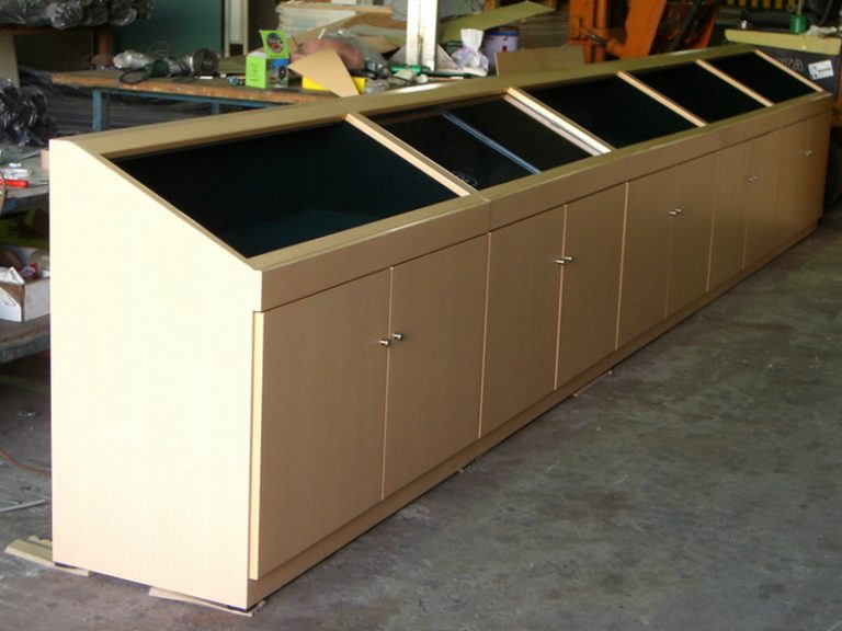 展示/拍賣/珠寶/鈦金/陳列櫃類