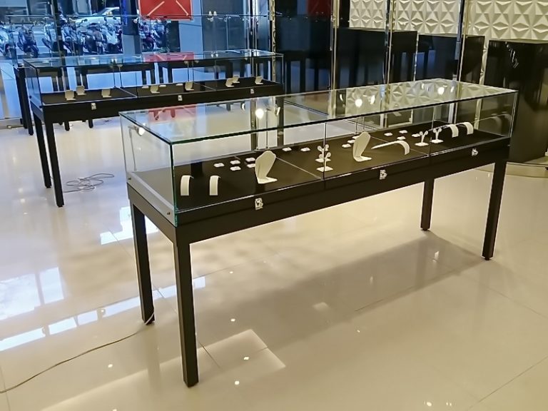 Ok (編號 Sd 2)珠寶專櫃展示櫃h105 X W210 X D60cm